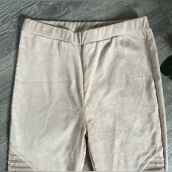 Venti6 faux suede moto legging in a light tan color. - Picture 8 of 13
